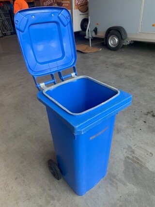8x Vuilnisbakken op wielen (Kliko) Schaefershop, 240 l, rood-blauw, bo